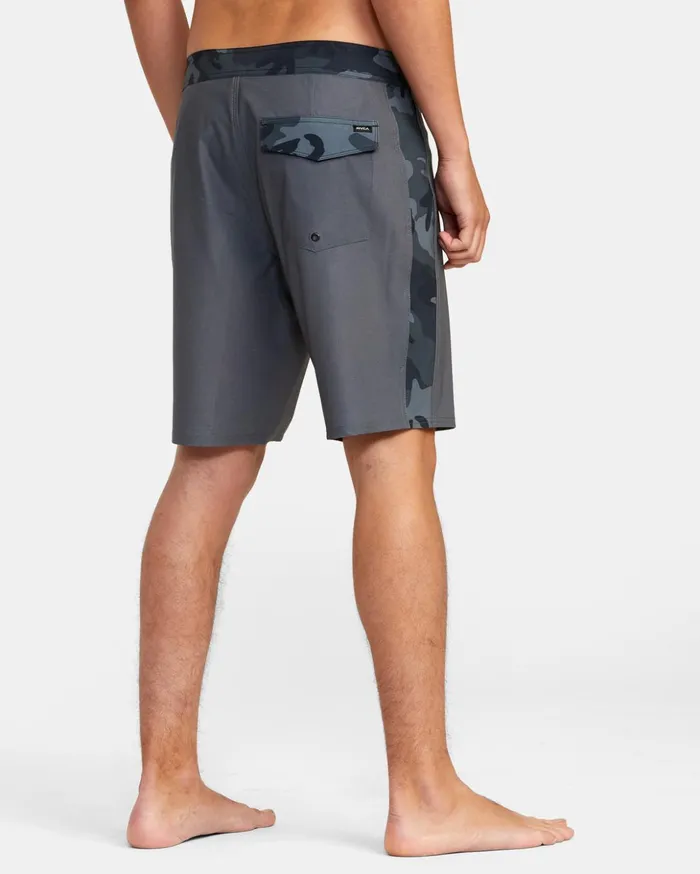 RVCA Boardshorts Apex Boardshorts 19034 Charcoal 8211 Men