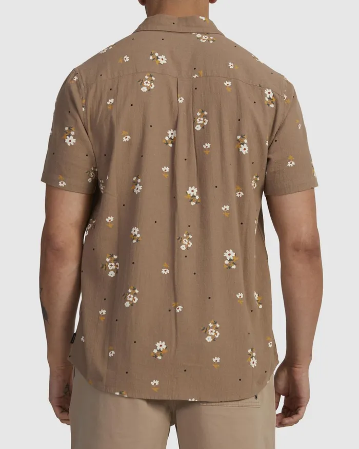 RVCA Shirts Flannels Happy Dayzie Short Sleeve Shirt Timber 8211 Men