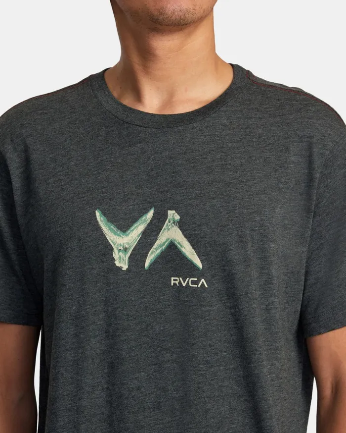 RVCA Short Sleeves Hawaii Fins Tee Black 8211 Men