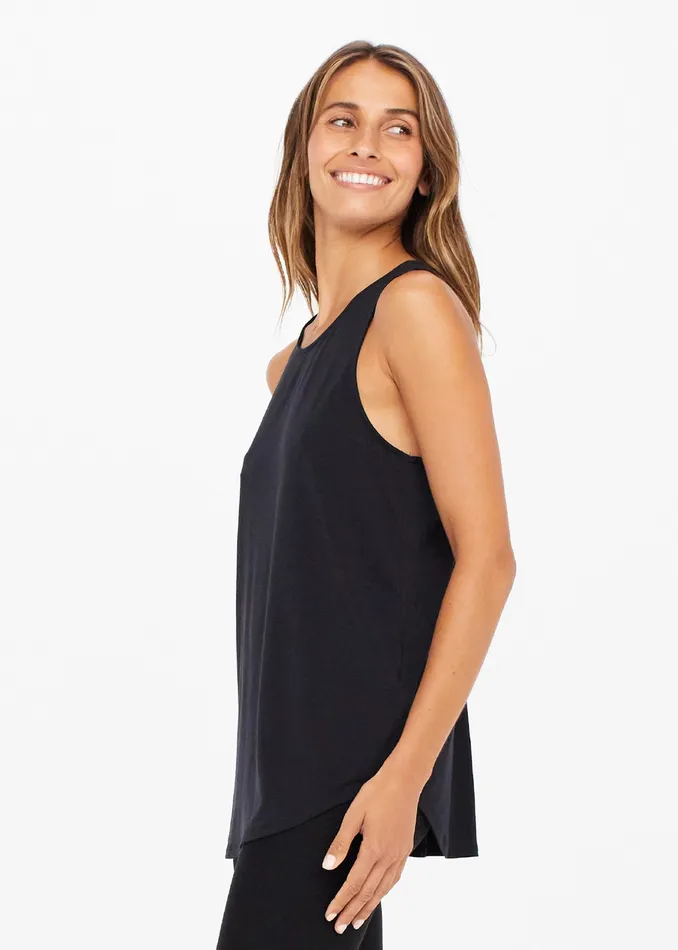 Shirts and Tanks Women THE UPSIDE DRI RELEASE MARKOVA TANK