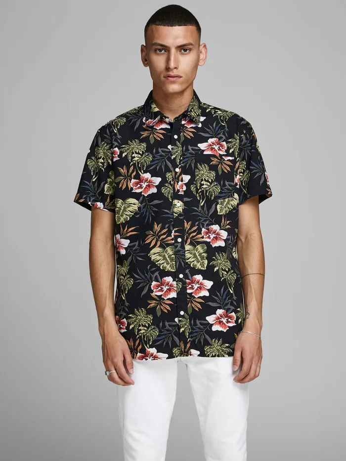 Shirts JACK and JONES Mens BOTANICAL PRINT SHORT SLEEVED SHIRT Black Black Cheap On Sale Shirts JACK and JONES Mens BOTANICAL PRINT SHORT SLEEVED SHIRT Black Black Cheap On Sale
