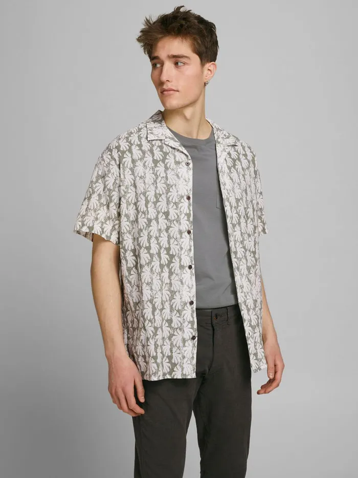 Shirts JACK and JONES Mens BOTANICAL PRINT SHORT SLEEVED SHIRT Green Sea Spray For Sale Shirts JACK and JONES Mens BOTANICAL PRINT SHORT SLEEVED SHIRT Green Sea Spray For Sale