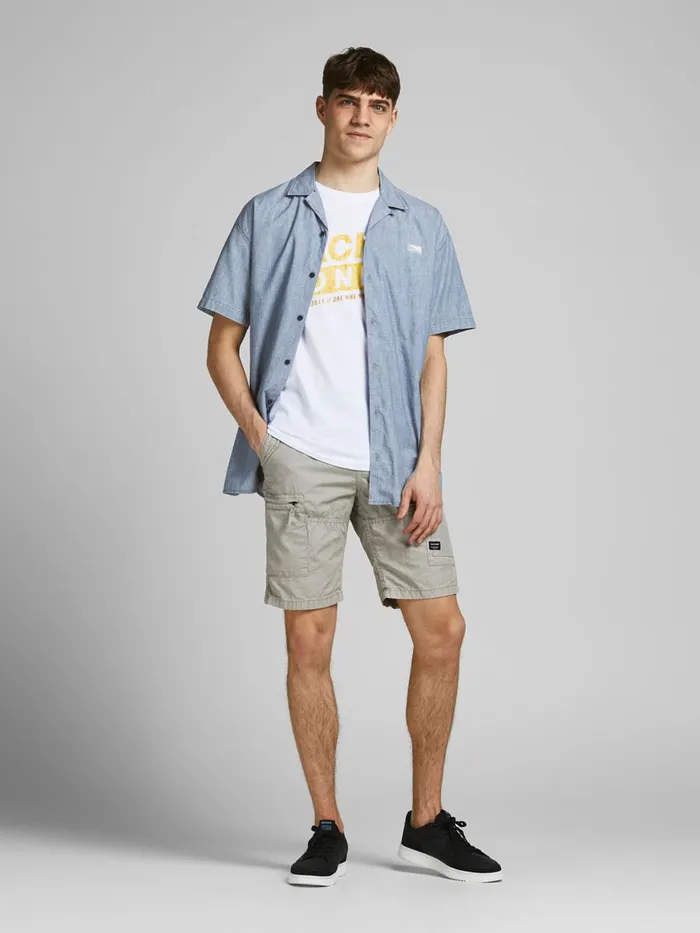 Shirts JACK and JONES Mens DEBOSSED BUTTON SHORT SLEEVED SHIRT Blue Chambray Blue Gift Ideas
