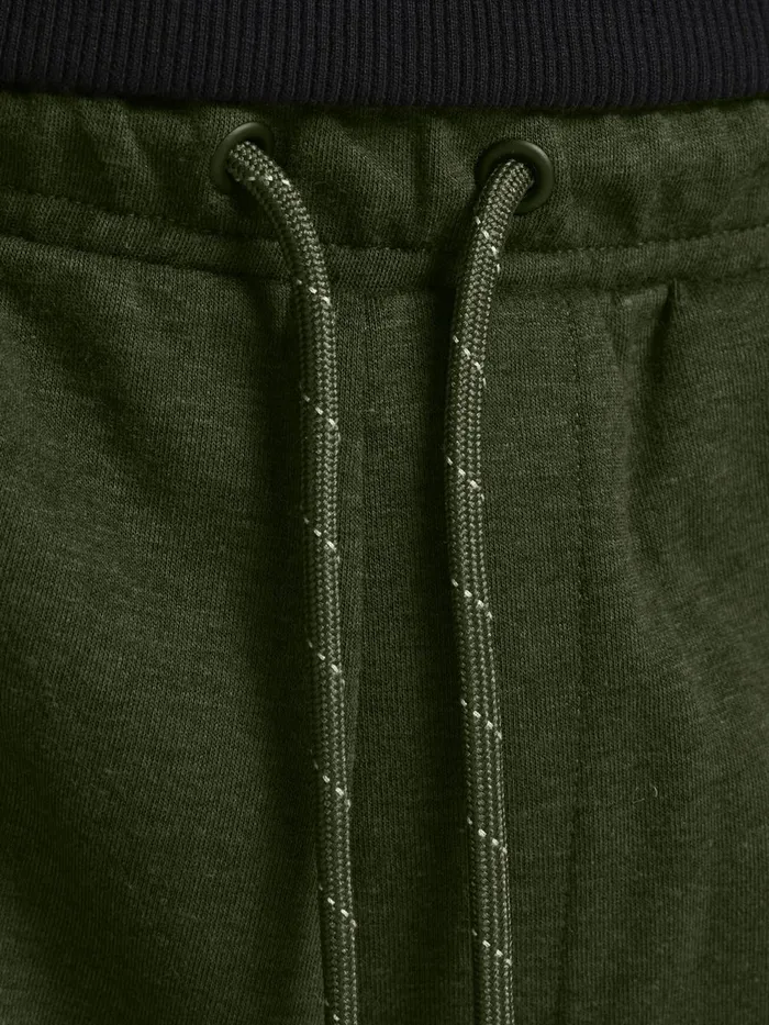 Shorts JACK and JONES Mens ZIP POCKET INTERLOCK SWEAT SHORTS Green Deep Lichen Green Near Me