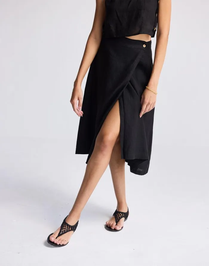Skirts Women Madewell Reistor Overlap Midi Skirt In 100 Black Hemp Black