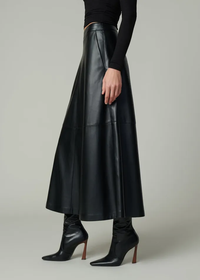 Skirts Women THE TAVI VEGAN LEATHER SKIRT Black Joe8217s Jeans