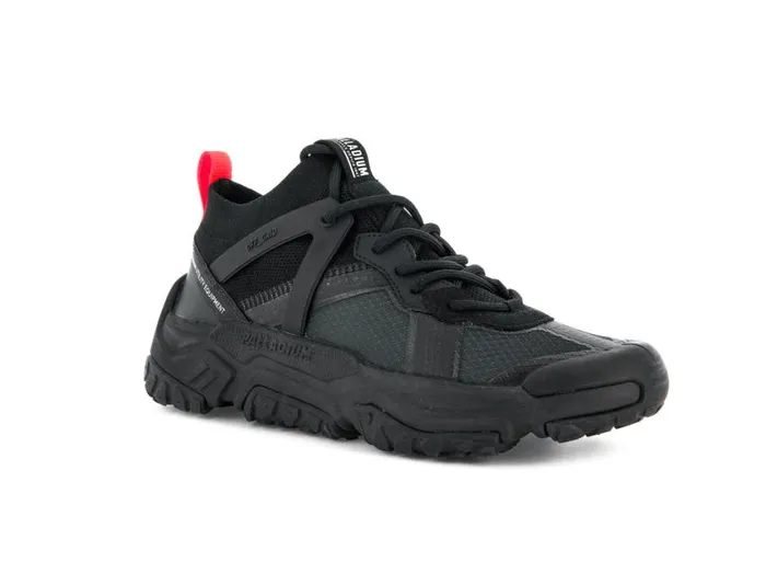 Sneakers Men PALLADIUM OFFGRID LO ADVENTURE Blackblack Sneakers Men PALLADIUM OFFGRID LO ADVENTURE Blackblack