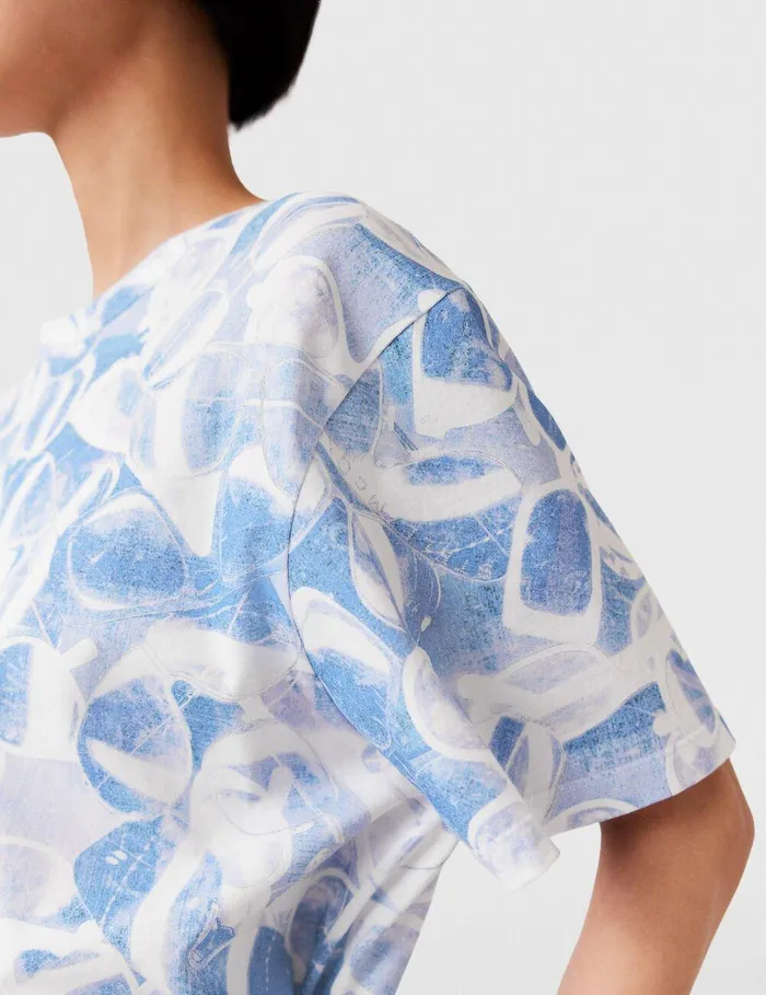 Stella McCartney Shirts And Tops Women Sunglasses Print Boxy TShirt Multicolor 1 Stella McCartney Shirts And Tops Women Sunglasses Print Boxy TShirt Multicolor 1