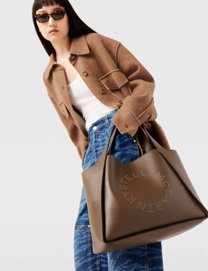 Stella McCartney TopHandle Bags Women Logo Large Tote Bag Chocolate Brown Stella McCartney TopHandle Bags Women Logo Large Tote Bag Chocolate Brown