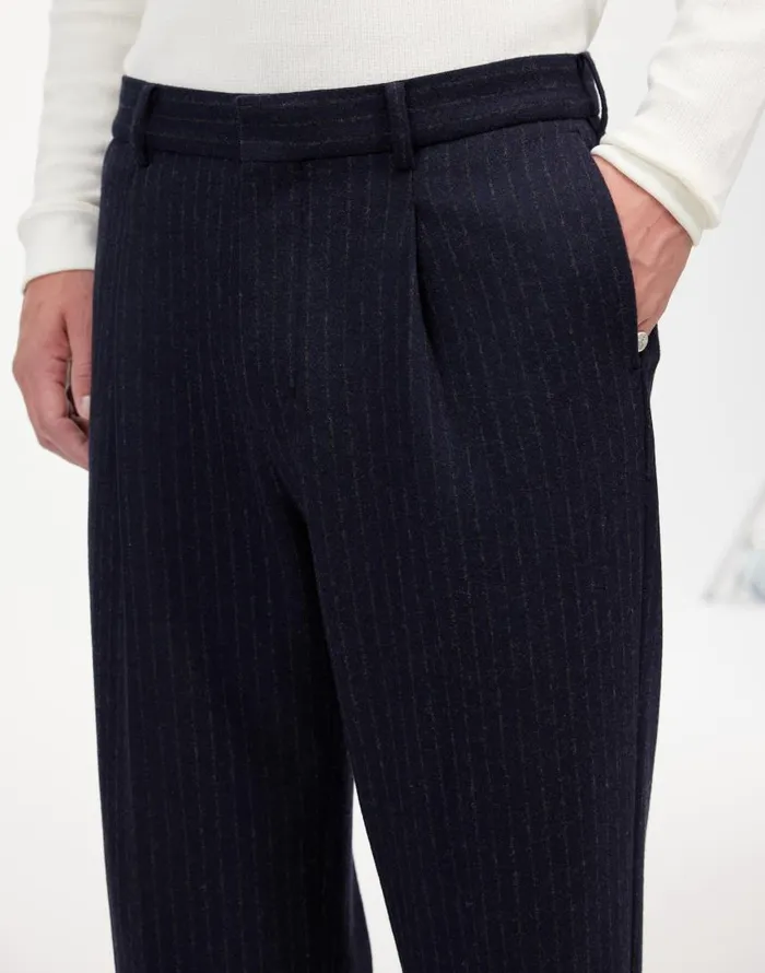 Suiting Men Madewell The Roebling Pleated Trouser In Italian Fabric Dark Navy