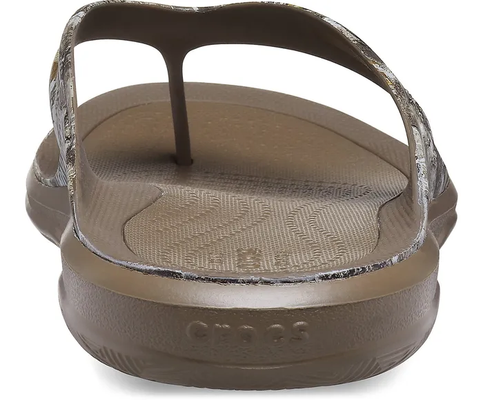 Swiftwater Realtree Edge Wave Flip Walnut Sandals Crocs Men