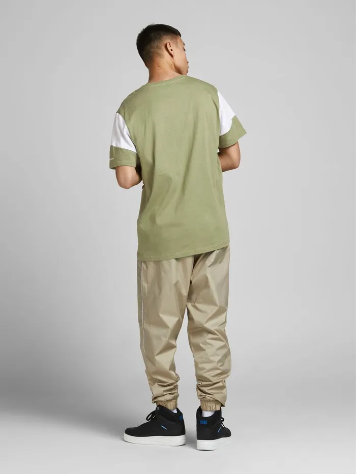 Tshirts JACK and JONES Mens COLOUR BLOCK TSHIRT Green Oil Green Online