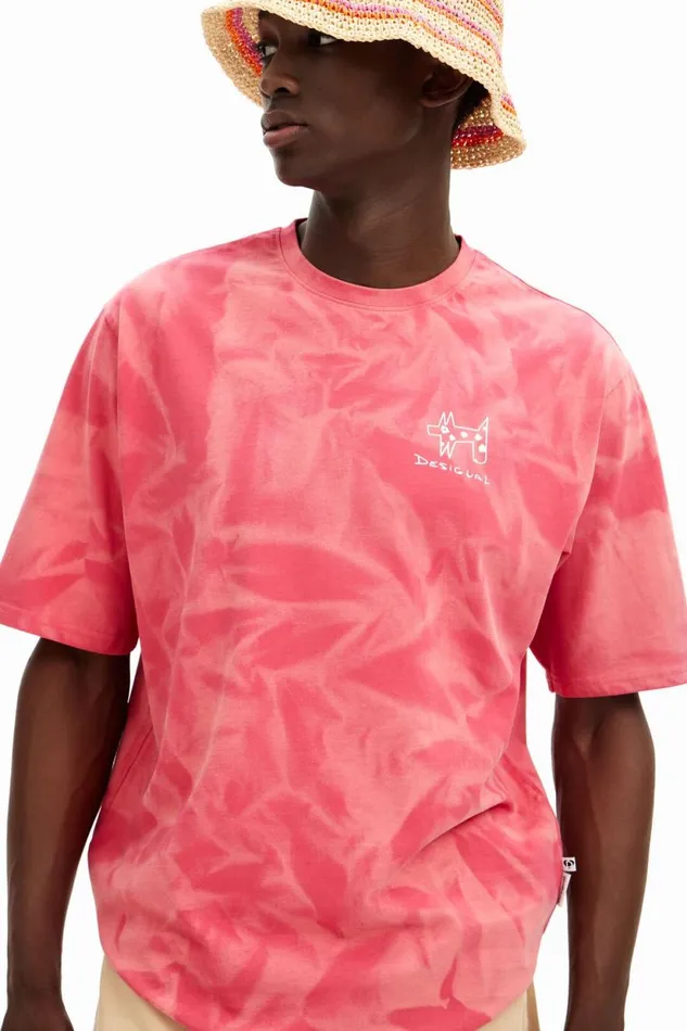 Tshirts Men Desigual Printed Tshirt With Gradient Effect Red