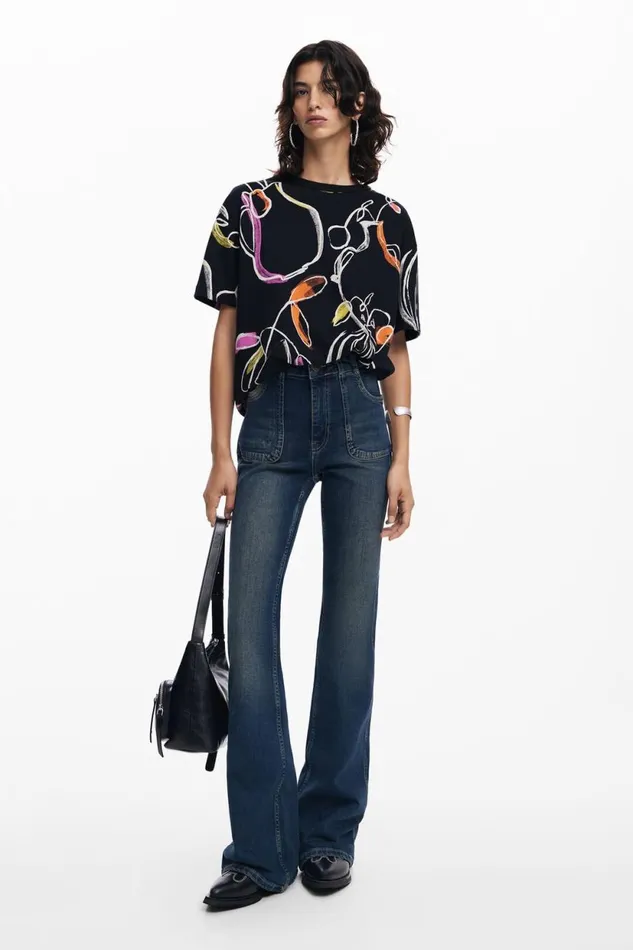 TShirts Women Desigual Arty Tshirt Black