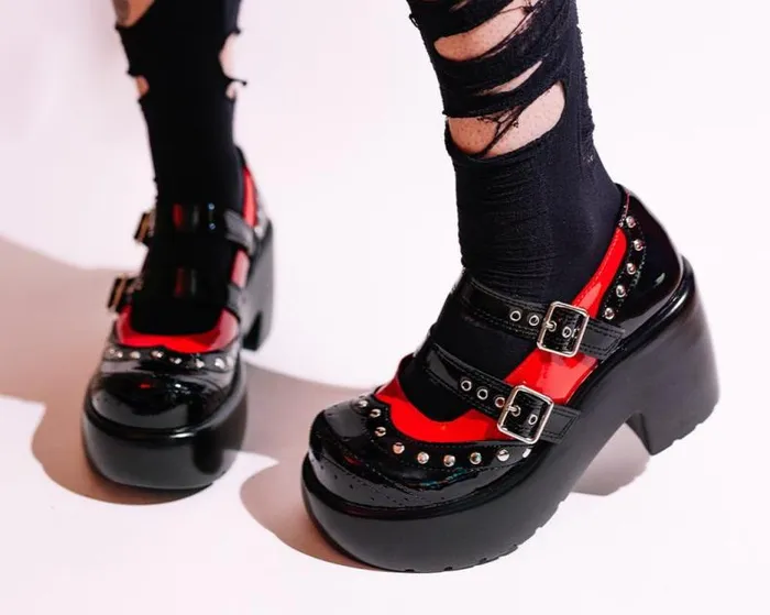 TUK Shoes Platforms Women Black and Red Patent Brogue Bubble Mary Jane TUK Shoes Platforms Women Black and Red Patent Brogue Bubble Mary Jane