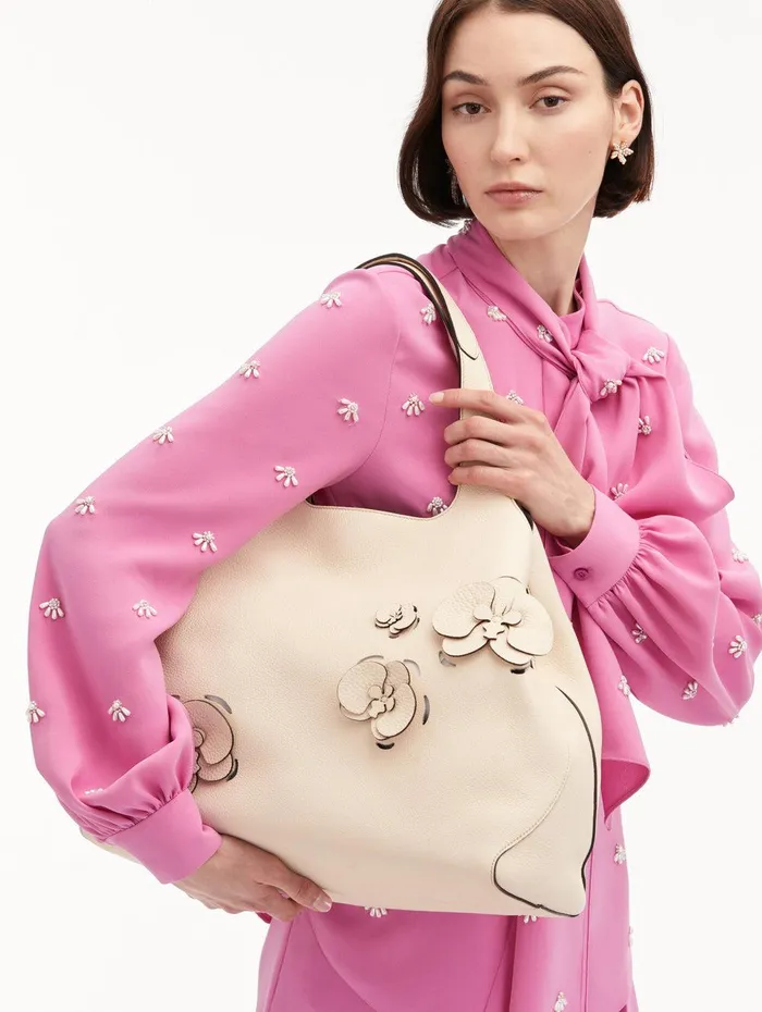 The LaserCut Orchid Topaz Ivory Women Oscar De La Renta Signature Handbags The LaserCut Orchid Topaz Ivory Women Oscar De La Renta Signature Handbags