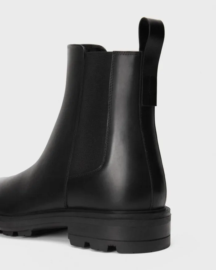Theory Chelsea Boot In Leather Black Men Shoes
