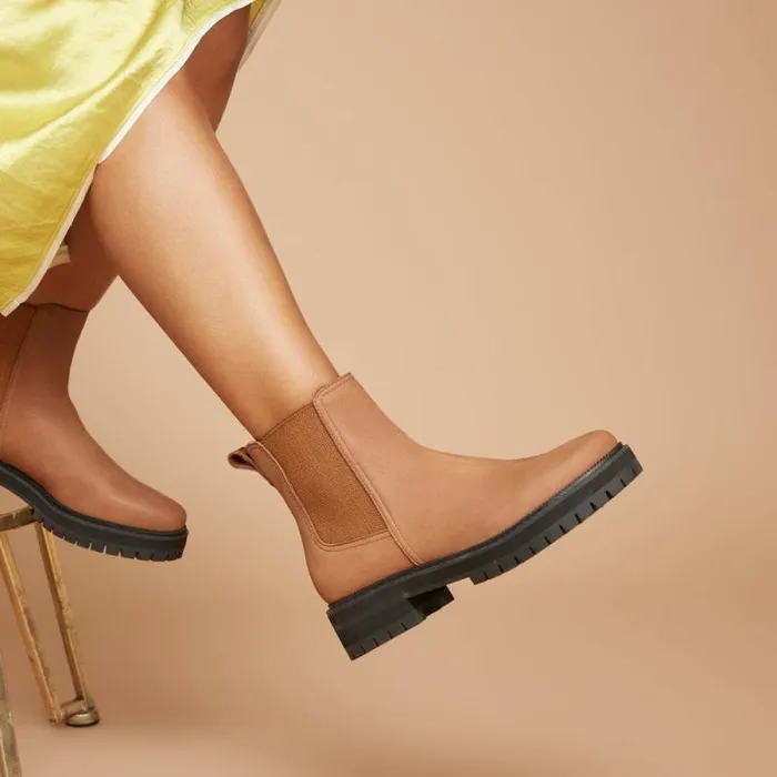 Toms Boots and Booties Bennet Boot Water Resistant Brown Sugar Nubuck Leather 8211 Women Toms Boots and Booties Bennet Boot Water Resistant Brown Sugar Nubuck Leather 8211 Women