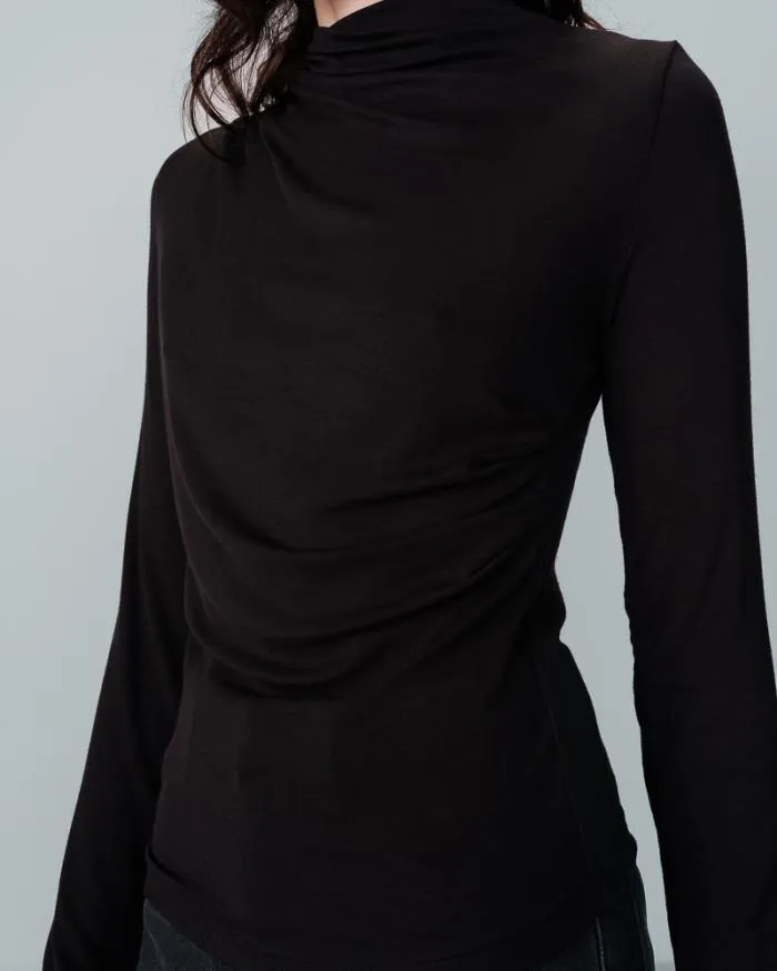 TOP NOIR NOON Shop Grace and Mila LongSleeves Tshirts