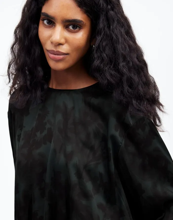 Tops and Shirts Women Madewell LongSleeve BubbleHem Top In Satin Luxury Forest