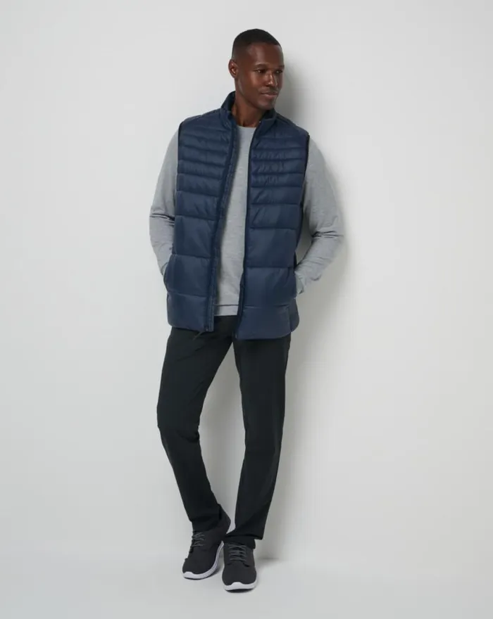 TravisMathew AVES TECH PUFFER VEST Total Eclipse Men Vests TravisMathew AVES TECH PUFFER VEST Total Eclipse Men Vests
