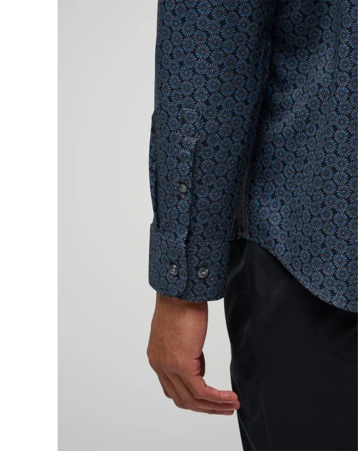 TravisMathew COUNTRY MILE LONG SLEEVE BUTTONUP Black Men ButtonUps TravisMathew COUNTRY MILE LONG SLEEVE BUTTONUP Black Men ButtonUps