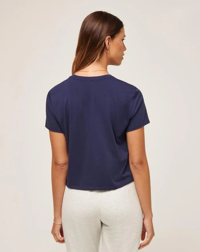 TravisMathew DAY AT THE RACES GRAPHIC TEE Navy Women Tees TravisMathew DAY AT THE RACES GRAPHIC TEE Navy Women Tees