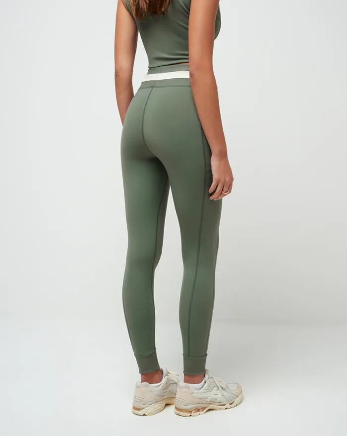 TravisMathew MULTITASK MOVEKNIT LEGGING Agave Green Women Pants TravisMathew MULTITASK MOVEKNIT LEGGING Agave Green Women Pants