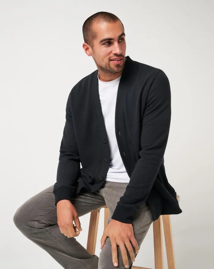 TravisMathew PRISTINE SHORE CARDIGAN Black Men Hoodies and Sweatshirts TravisMathew PRISTINE SHORE CARDIGAN Black Men Hoodies and Sweatshirts