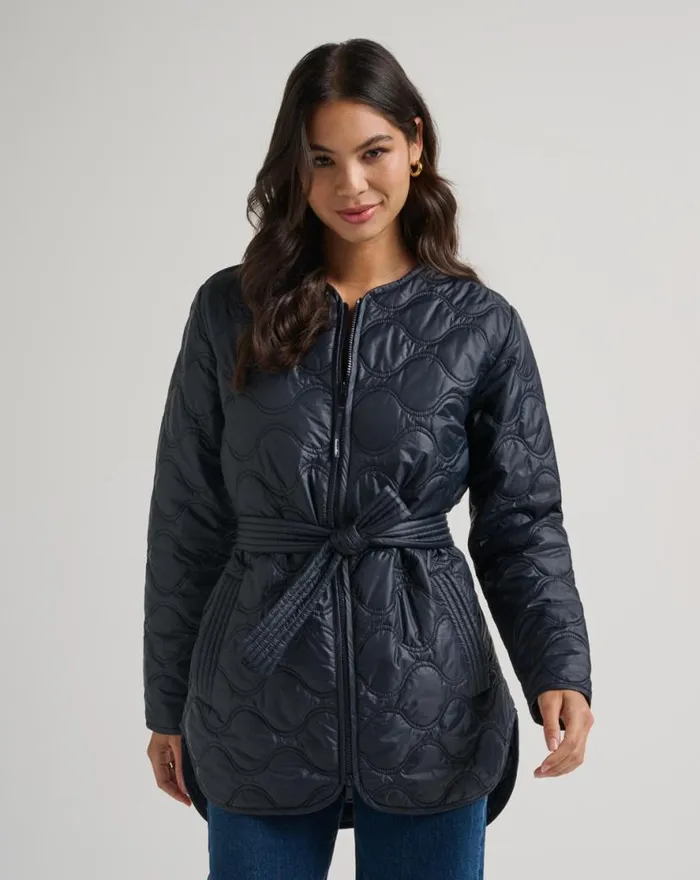 TravisMathew SALTWATER SPRAY QUILTED JACKET Black Women Jackets
