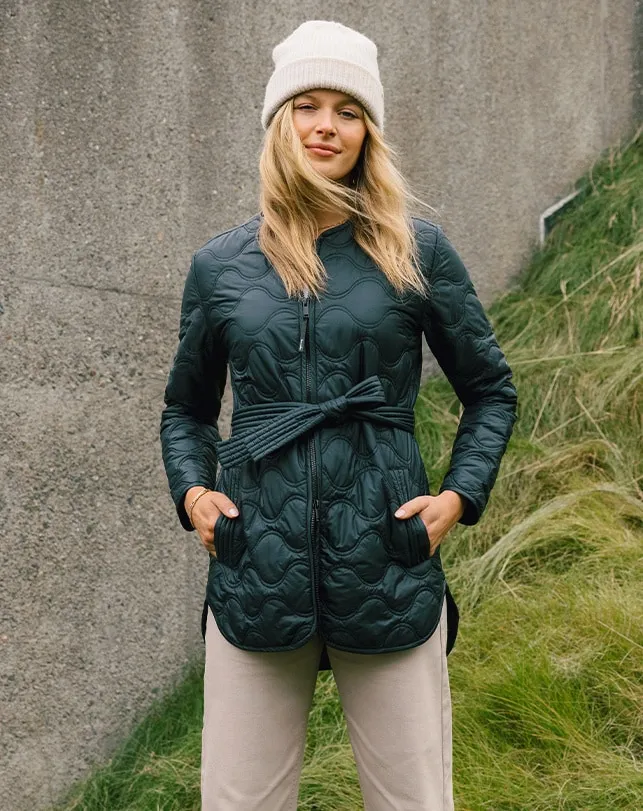 TravisMathew SALTWATER SPRAY QUILTED JACKET Black Women Jackets TravisMathew SALTWATER SPRAY QUILTED JACKET Black Women Jackets