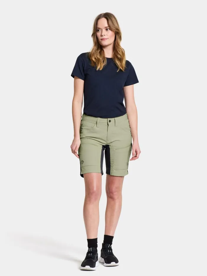 Tucana Shorts Light Moss Women Didriksons Shorts