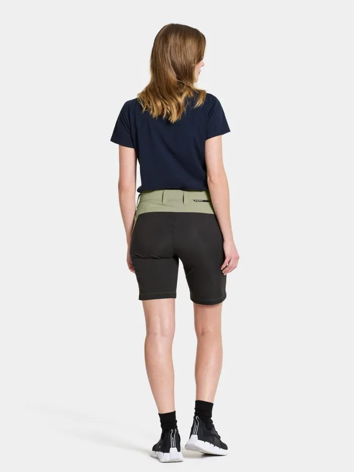 Tucana Shorts Light Moss Women Didriksons Shorts