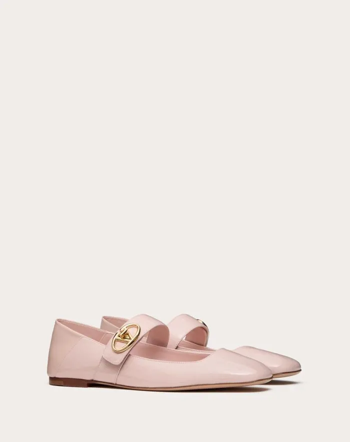 Valentino Ballerinas Woman Vlogo Locker Maryjane Ballerina In Naplack For Woman In Rose Quartz Rose Quartz Valentino Ballerinas Woman Vlogo Locker Maryjane Ballerina In Naplack For Woman In Rose Quartz Rose Quartz