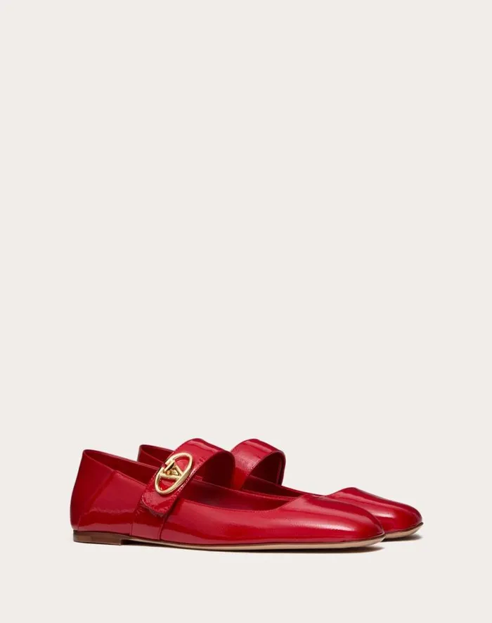 Valentino Ballerinas Woman Vlogo Locker Maryjane Ballerina In Naplack For Woman In Rose Quartz Rose Quartz Valentino Ballerinas Woman Vlogo Locker Maryjane Ballerina In Naplack For Woman In Rose Quartz Rose Quartz