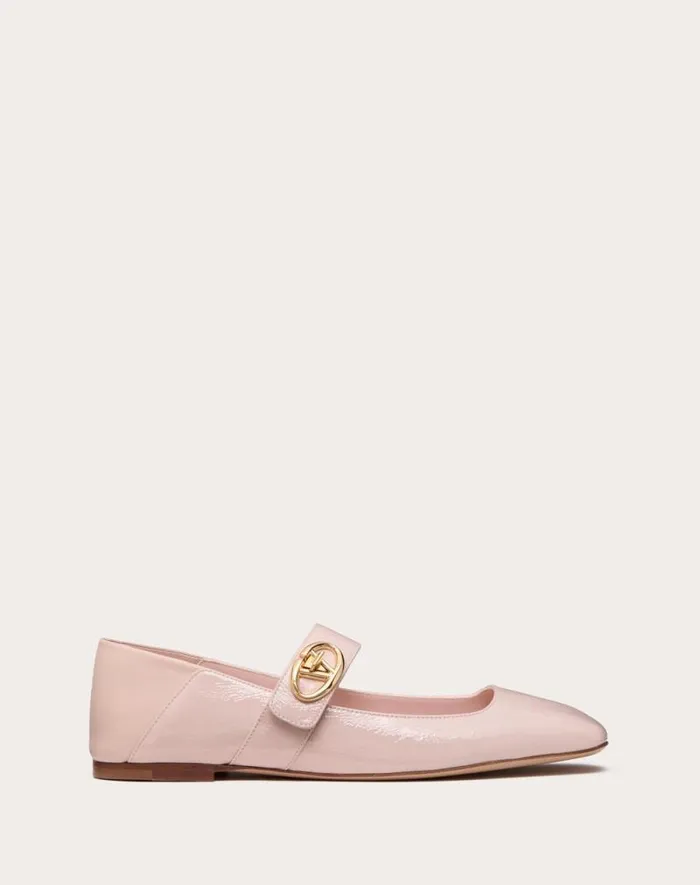 Valentino Ballerinas Woman Vlogo Locker Maryjane Ballerina In Naplack For Woman In Rose Quartz Rose Quartz Valentino Ballerinas Woman Vlogo Locker Maryjane Ballerina In Naplack For Woman In Rose Quartz Rose Quartz