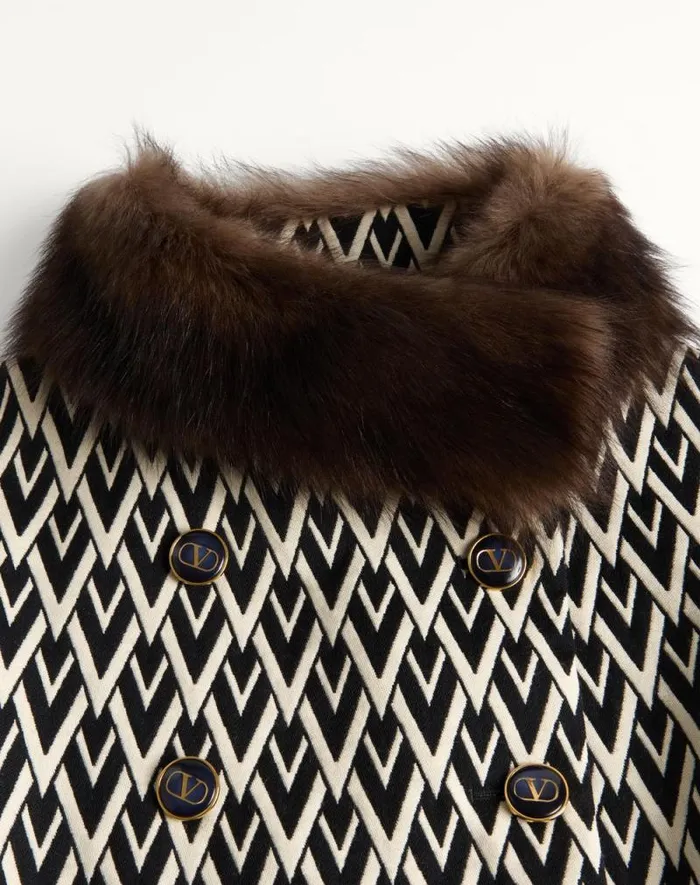 Valentino Coats And Outerwear Woman Toute La V Jacquard Coat For Woman In Blackivory Blackivory Valentino Coats And Outerwear Woman Toute La V Jacquard Coat For Woman In Blackivory Blackivory