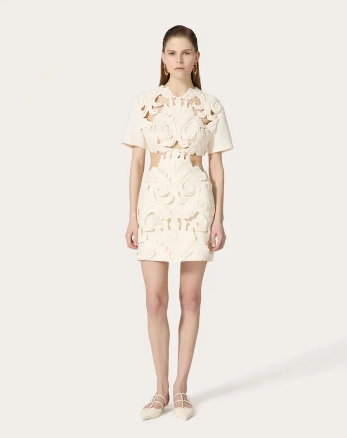Valentino Dresses Woman Embroidered Crepe Couture Short Dress For Woman In Ivory Ivory Valentino Dresses Woman Embroidered Crepe Couture Short Dress For Woman In Ivory Ivory