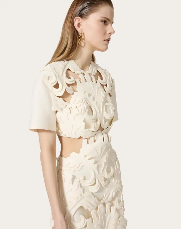 Valentino Dresses Woman Embroidered Crepe Couture Short Dress For Woman In Ivory Ivory Valentino Dresses Woman Embroidered Crepe Couture Short Dress For Woman In Ivory Ivory