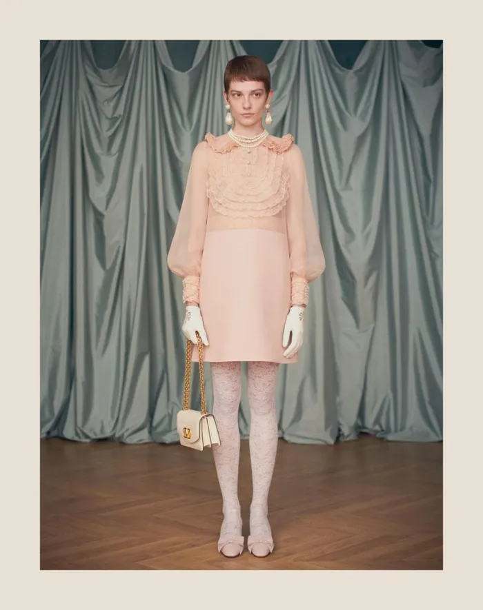 Valentino Dresses Woman Embroidered Crepe Couture Short Dress For Woman In Rose Mist Rose Mist Valentino Dresses Woman Embroidered Crepe Couture Short Dress For Woman In Rose Mist Rose Mist