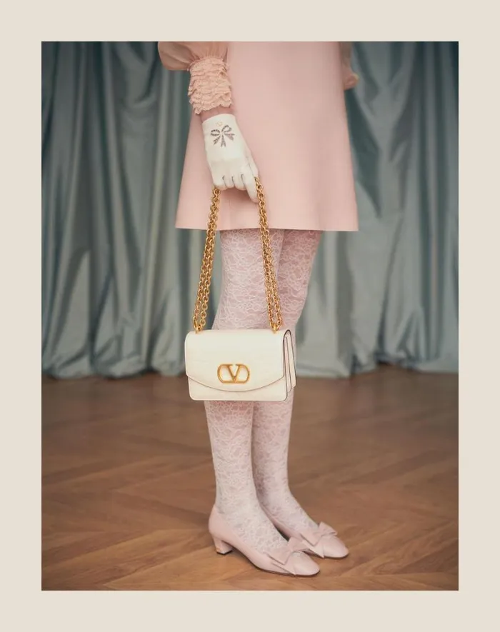 Valentino Dresses Woman Embroidered Crepe Couture Short Dress For Woman In Rose Mist Rose Mist Valentino Dresses Woman Embroidered Crepe Couture Short Dress For Woman In Rose Mist Rose Mist