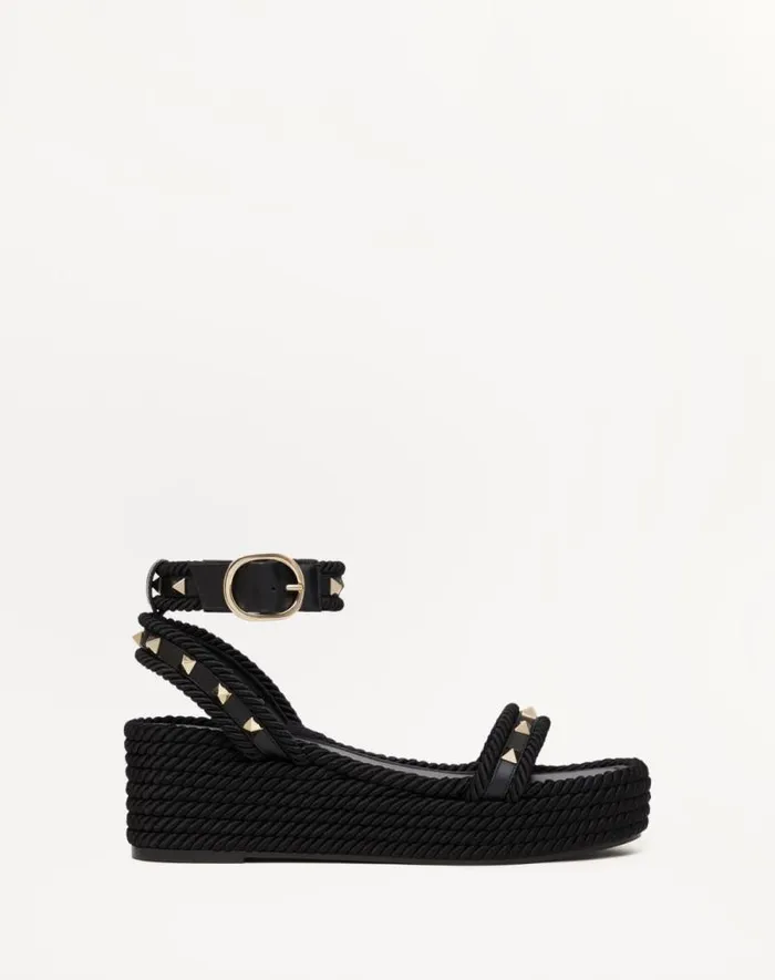 Valentino Espadrilles And Wedges Woman Rockstud Flatform Sandal In Calfskin 45mm For Woman In Black Black Valentino Espadrilles And Wedges Woman Rockstud Flatform Sandal In Calfskin 45mm For Woman In Black Black