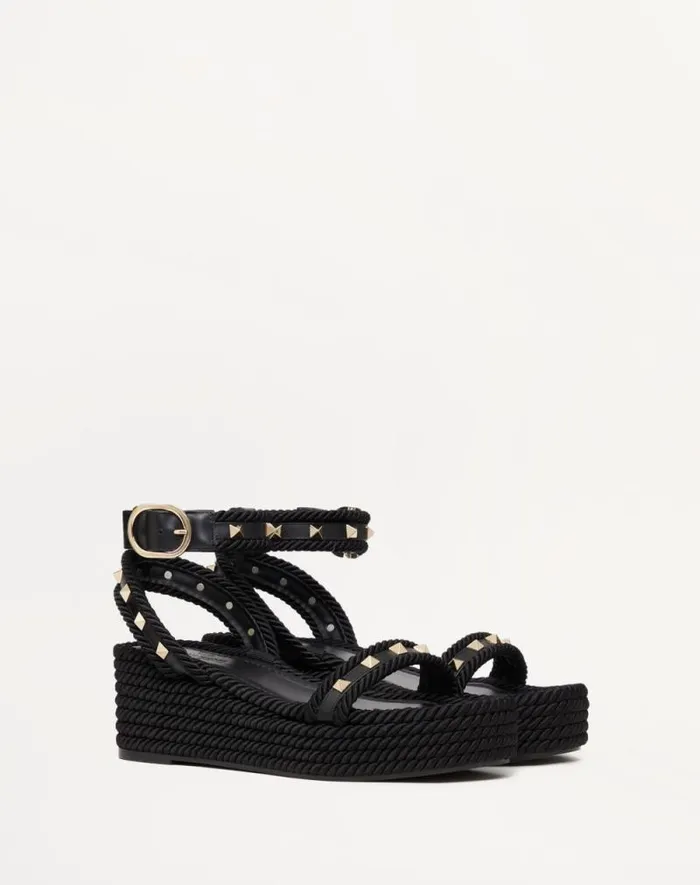 Valentino Espadrilles And Wedges Woman Rockstud Flatform Sandal In Calfskin 45mm For Woman In Black Black Valentino Espadrilles And Wedges Woman Rockstud Flatform Sandal In Calfskin 45mm For Woman In Black Black