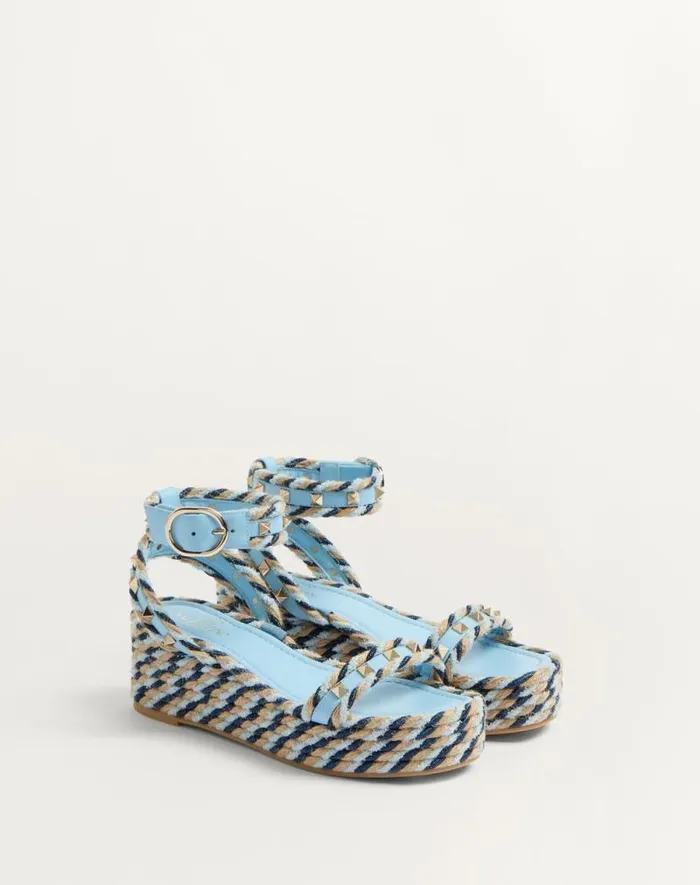 Valentino Espadrilles And Wedges Woman Rockstud Flatform Sandal In Calfskin 45mm For Woman In Blueivory Blueivory Valentino Espadrilles And Wedges Woman Rockstud Flatform Sandal In Calfskin 45mm For Woman In Blueivory Blueivory