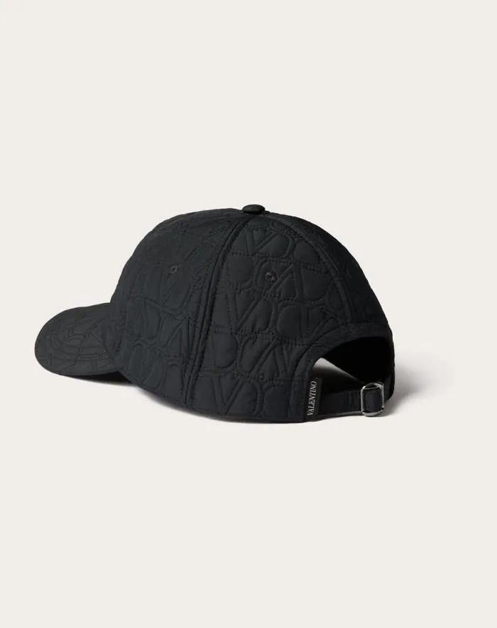 Valentino Hats And Gloves Man Baseball Hat In Quilted Toile Iconographe For Man In Navy Navy Valentino Hats And Gloves Man Baseball Hat In Quilted Toile Iconographe For Man In Navy Navy
