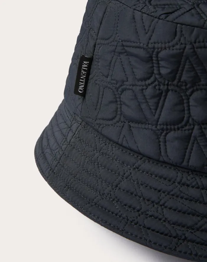 Valentino Hats And Gloves Man Toile Iconographe Quilted Bucket Hat For Man In Navy Navy Valentino Hats And Gloves Man Toile Iconographe Quilted Bucket Hat For Man In Navy Navy