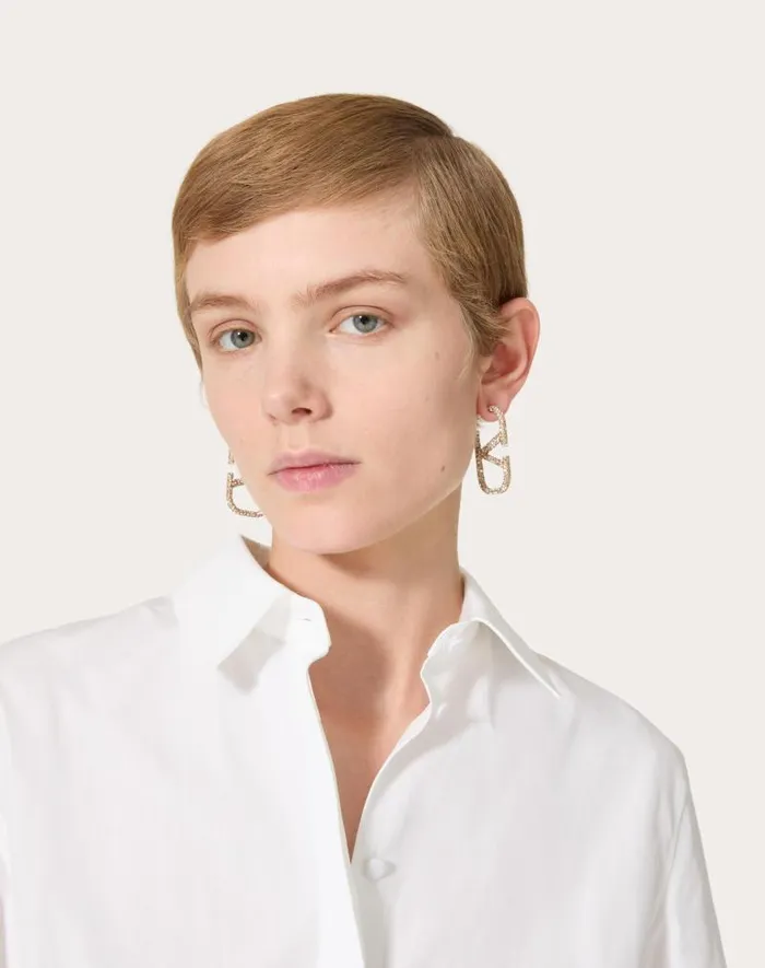 Valentino Jewelry Woman Vlogo Signature Earrings In Metal And Swarovski Crystals For Woman In Palladium Palladium Valentino Jewelry Woman Vlogo Signature Earrings In Metal And Swarovski Crystals For Woman In Palladium Palladium