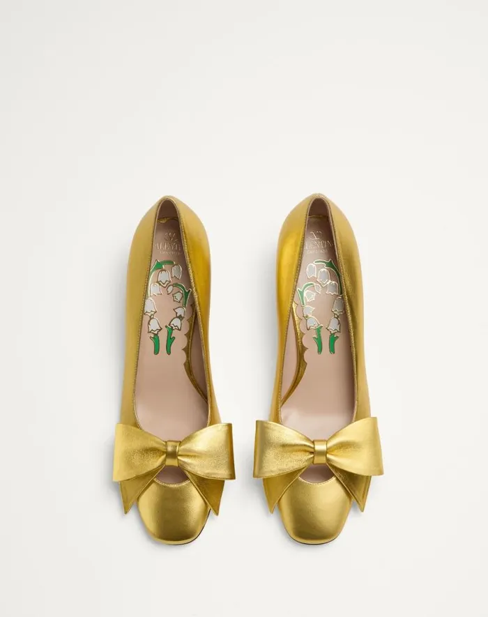 Valentino Pumps Woman Bowow Pumps In Laminated Nappa 45mm For Woman In Gold Gold Valentino Pumps Woman Bowow Pumps In Laminated Nappa 45mm For Woman In Gold Gold