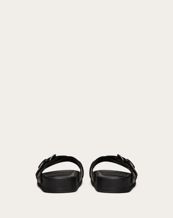 Valentino Sandals Man Fussfriend Slide Sandal In Toile Iconographe Technical Fabric For Man In Naturalblack Naturalblack Valentino Sandals Man Fussfriend Slide Sandal In Toile Iconographe Technical Fabric For Man In Naturalblack Naturalblack