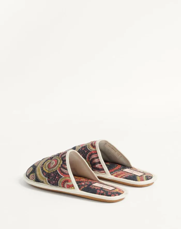 Valentino Sandals Man Ta Chambre Slide In Voyage Imaginaire Denim Fabric For Man In Multicolorivory Multicolorivory Valentino Sandals Man Ta Chambre Slide In Voyage Imaginaire Denim Fabric For Man In Multicolorivory Multicolorivory